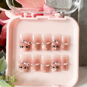 Cute Pink Nail Art Set